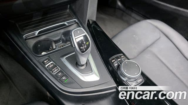 BMW 4 Series 2019 — Şəkil 9/20