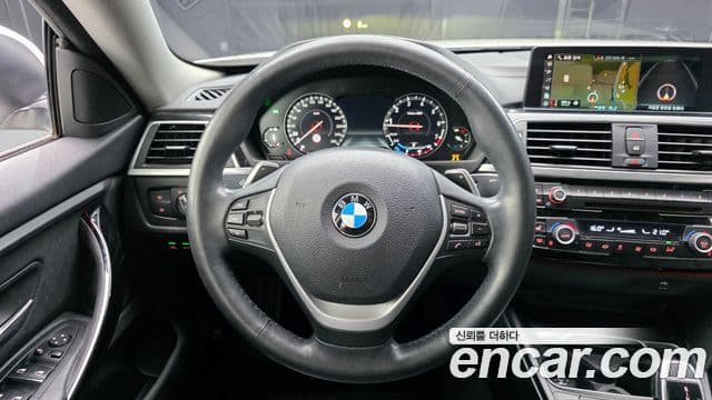 BMW 4 Series 2019 — Şəkil 13/20