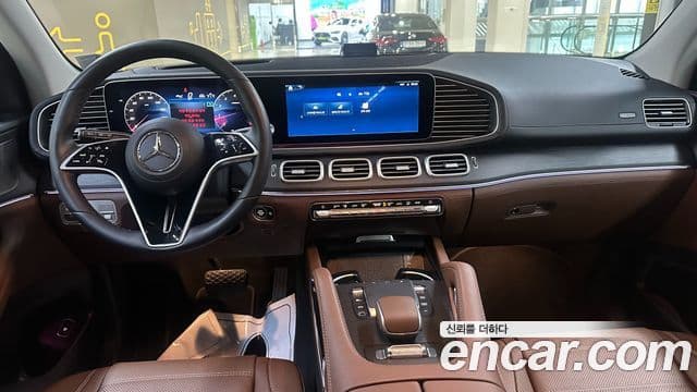 Mercedes-Benz GLE-Class 2025 — ფოტო 10/20