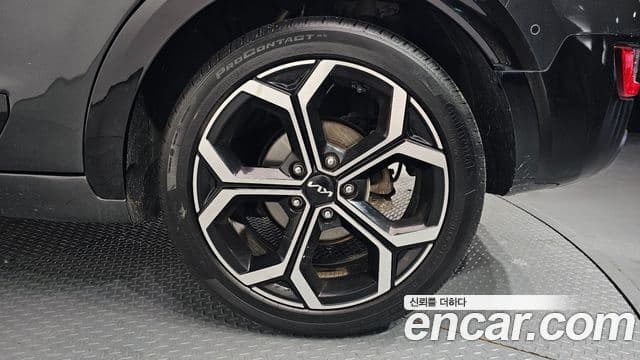 Kia Niro 2022 — ფოტო 5/20