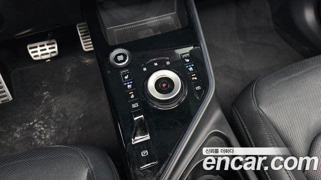 Kia Niro 2022 — ფოტო 9/20