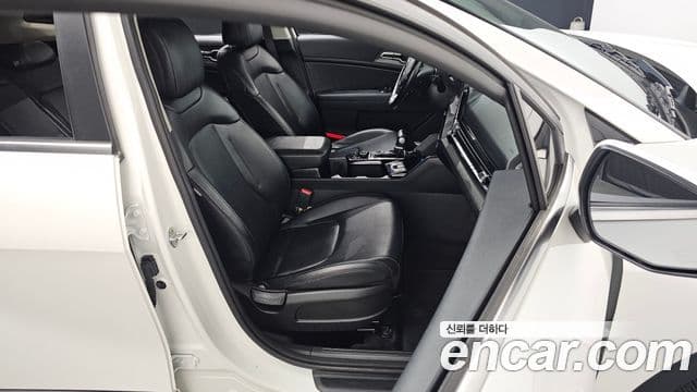 Kia Sportage 2022 — Şəkil 13/20