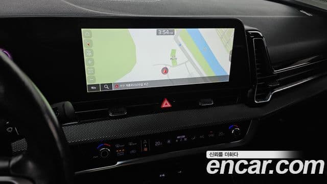 Kia Sportage 2022 — фото 18 из 20