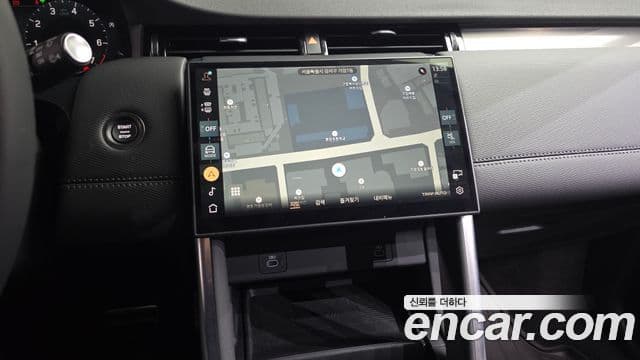 Land Rover Discovery Sport 2025 — Фото 14/20