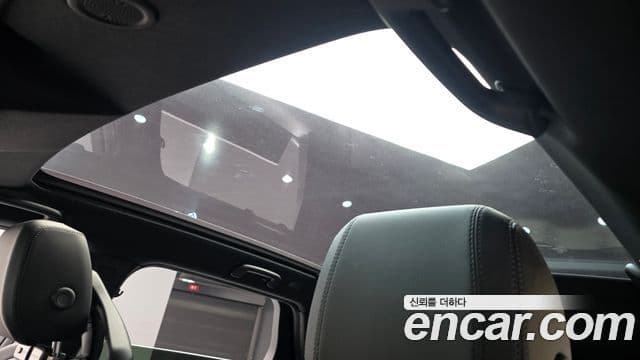 Land Rover Discovery Sport 2025 — Фото 17/20