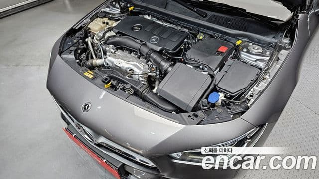Mercedes-Benz CLA-Class 2021 — Şəkil 6/20
