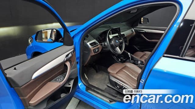 BMW X1 2022 — ფოტო 13/20