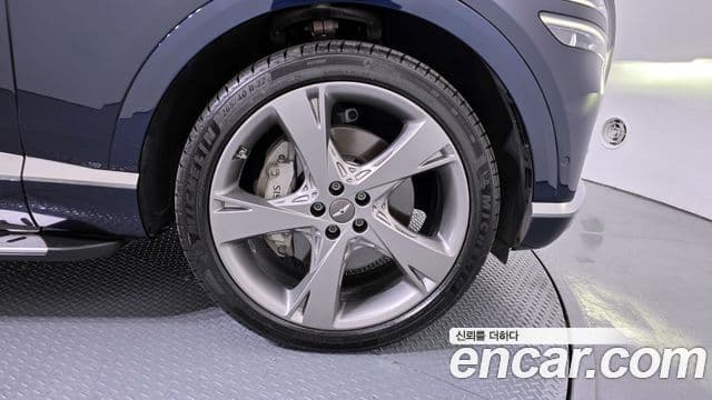 Genesis GV80 2023 — ფოტო 5/20