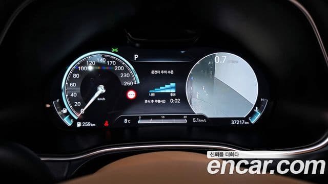 Genesis GV80 2023 — ფოტო 8/20