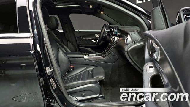 Mercedes-Benz GLC-Class 2023 — Фото 10/20