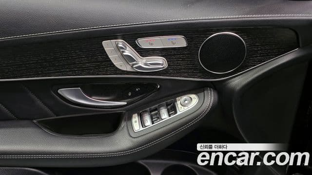 Mercedes-Benz GLC-Class 2023 — Фото 18/20