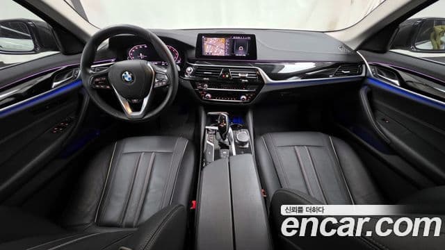 BMW 5 Series 2020 — Şəkil 7/20