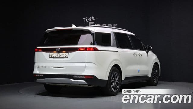 Kia Carnival 2021 — Şəkil 9/20