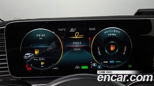 Mercedes-Benz GLE-Class 2021 — ფოტო 8/20
