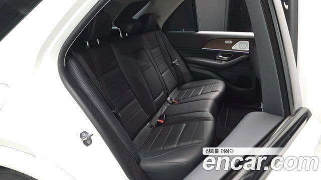 Mercedes-Benz GLE-Class 2021 — ფოტო 12/20