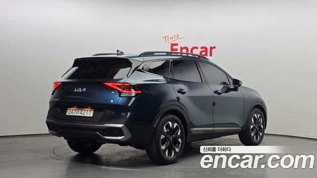 Kia Sportage 2022 — ფოტო 3/20