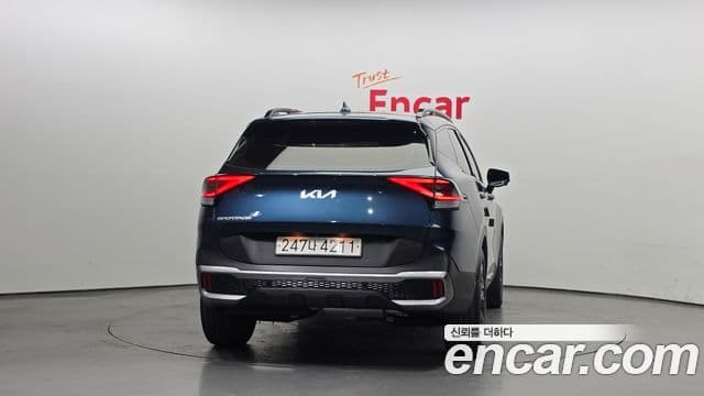 Kia Sportage 2022 — ფოტო 19/20