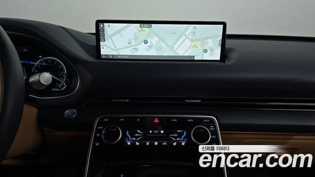 Genesis GV80 2023 — ფოტო 13/20