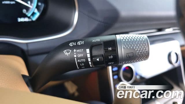 Genesis GV80 2023 — ფოტო 17/20