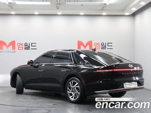 Hyundai Grandeur Hybrid 2024 — Photo 7/20