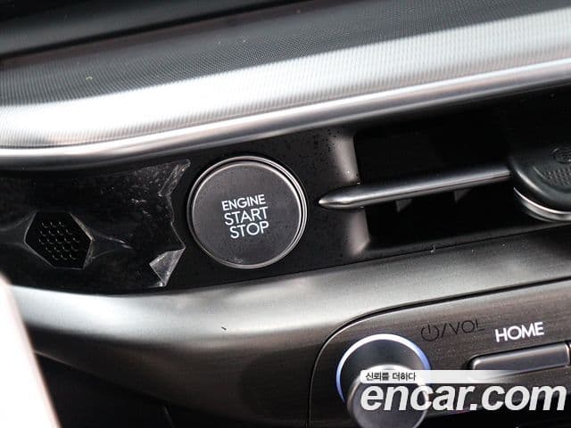 Hyundai Grandeur Hybrid 2024 — Photo 12/20