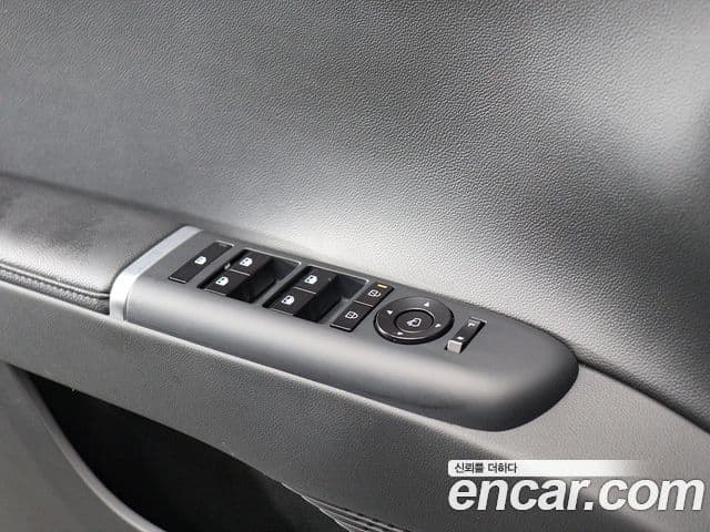 Hyundai Grandeur Hybrid 2024 — Photo 14/20