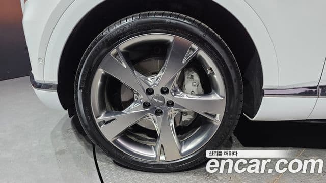 Genesis GV80 2023 — ფოტო 11/20