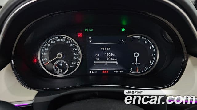 Genesis GV70 2021 — Şəkil 8/20