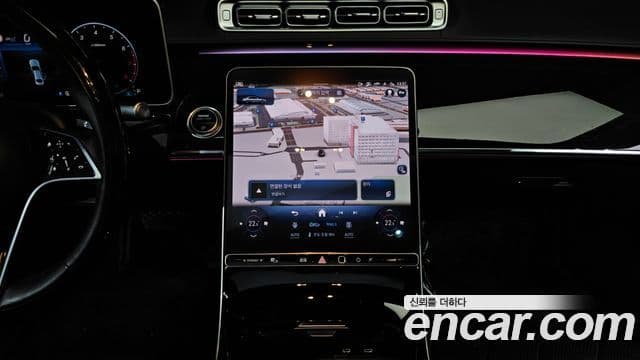 Mercedes-Benz S-Class 2021 — Photo 16/20