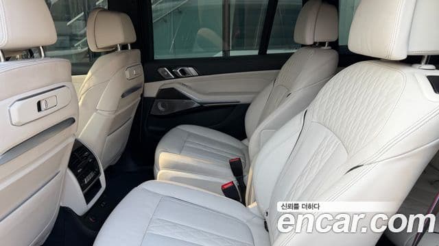 BMW X7 2023 — Şəkil 11/20