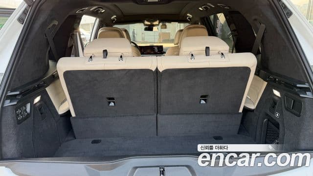 BMW X7 2023 — Şəkil 10/20