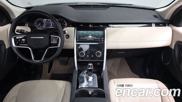 Land Rover Discovery Sport 2022 — ფოტო 7/20