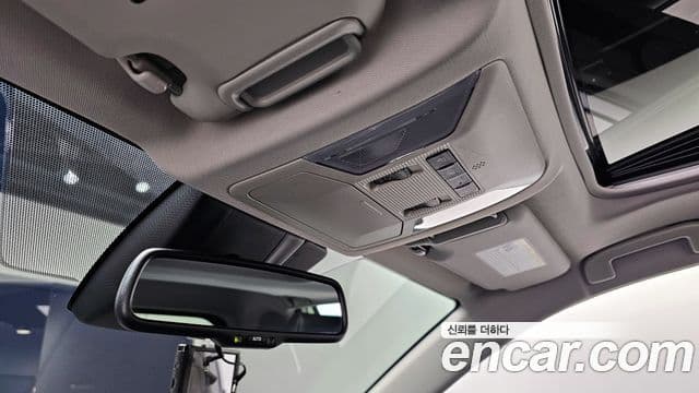 Toyota RAV4 2019 — Photo 6/20