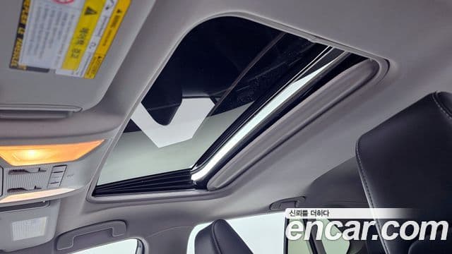 Toyota RAV4 2019 — Photo 4/20