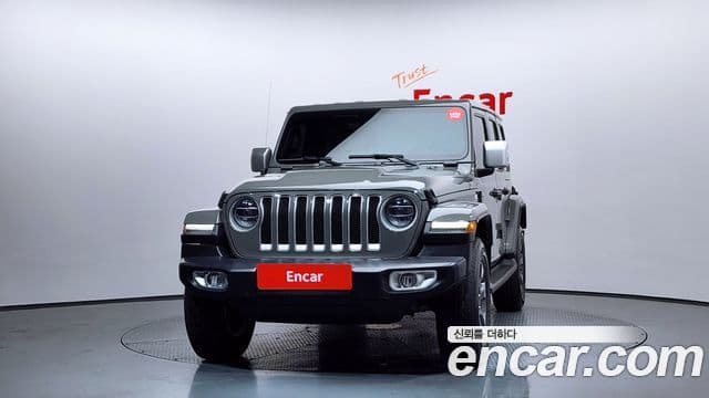 Jeep Wrangler 2020 — ფოტო 2/20