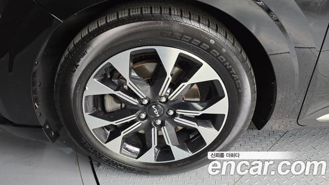 Kia Carnival 2021 — Şəkil 5/20