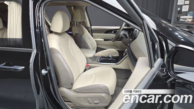Kia Carnival 2021 — Şəkil 12/20