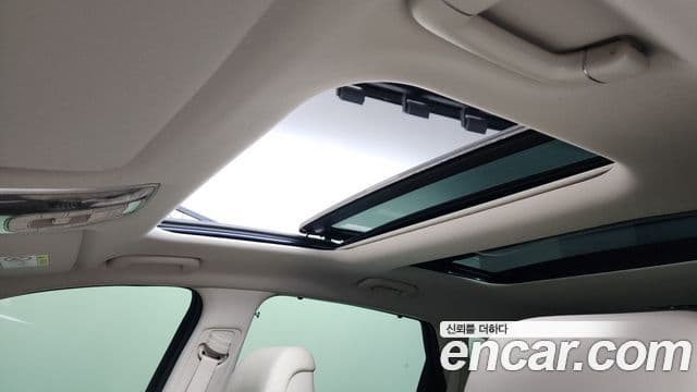 Genesis GV80 2020 — ფოტო 19/20