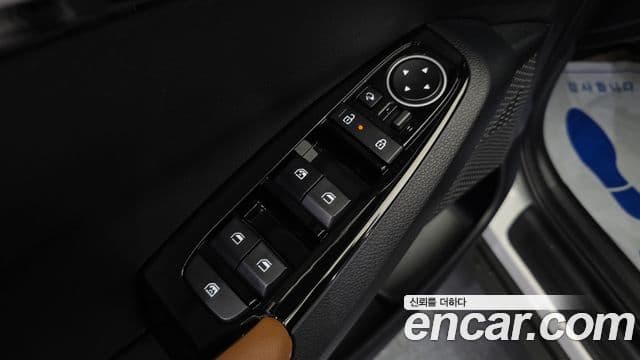 Kia Seltos 2024 — Şəkil 13/20