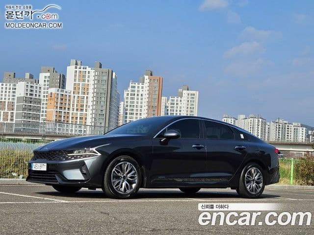 Kia K5 2020 — Şəkil 9/18