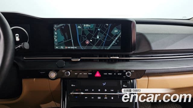 Kia Carnival 2020 — Şəkil 14/20