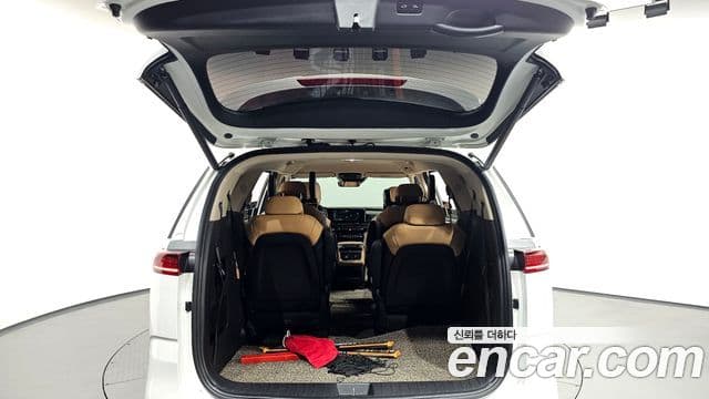 Kia Carnival 2020 — Şəkil 20/20