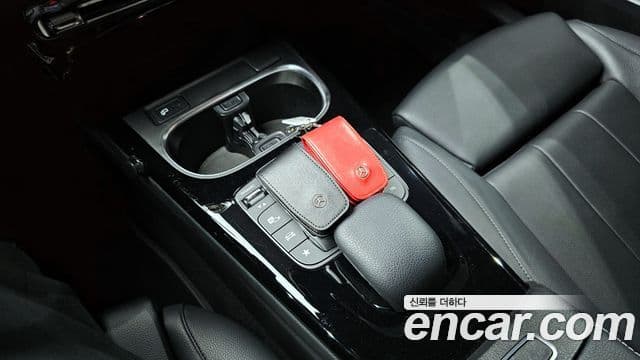 Mercedes-Benz A-Class 2021 — ფოტო 18/20
