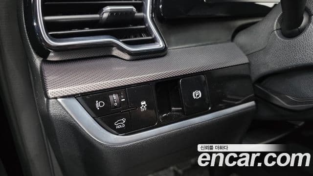 Kia Sportage 2022 — Şəkil 17/20
