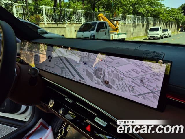 Genesis GV70 2025 — фото 7 из 20