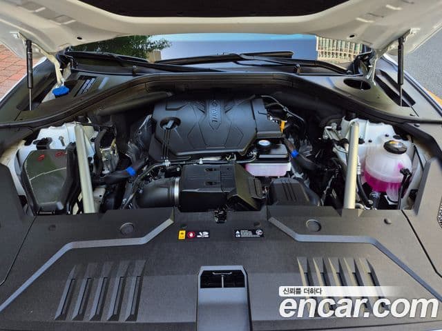 Genesis GV70 2025 — фото 19 из 20