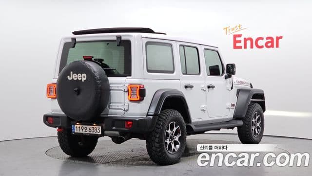 Jeep Wrangler 2022 — Фото 2/20