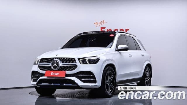 Mercedes-Benz GLE-Class 2020 — ფოტო 3/20