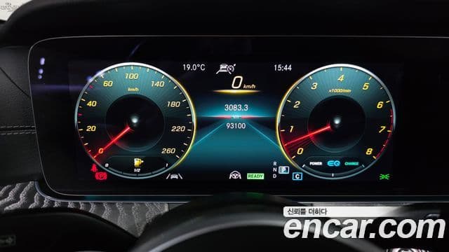 Mercedes-Benz CLS-Class 2021 — ფოტო 8/20