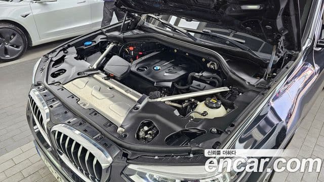 BMW X4 2021 — ფოტო 6/20